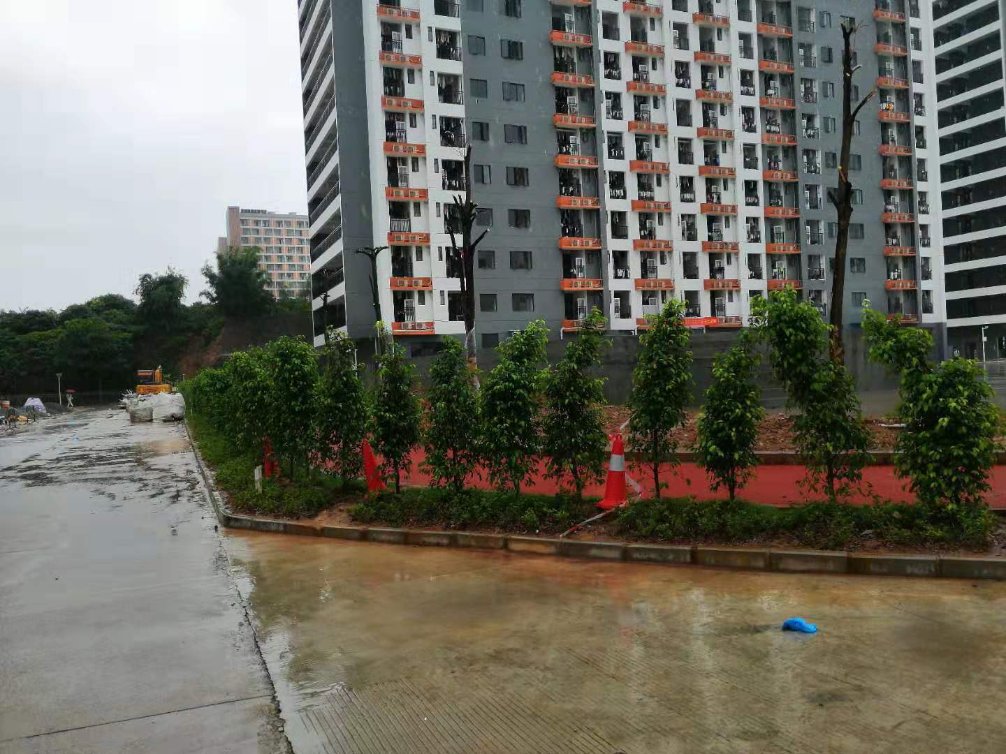 龙旗园林